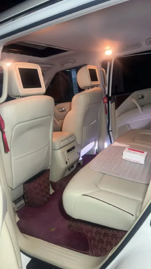 2018 Nissan Patrol 5.6L 398HP V8 7AT,autocango,china used car exporter,china ev exporter,chinese used car exporter,chinese used ev exporter