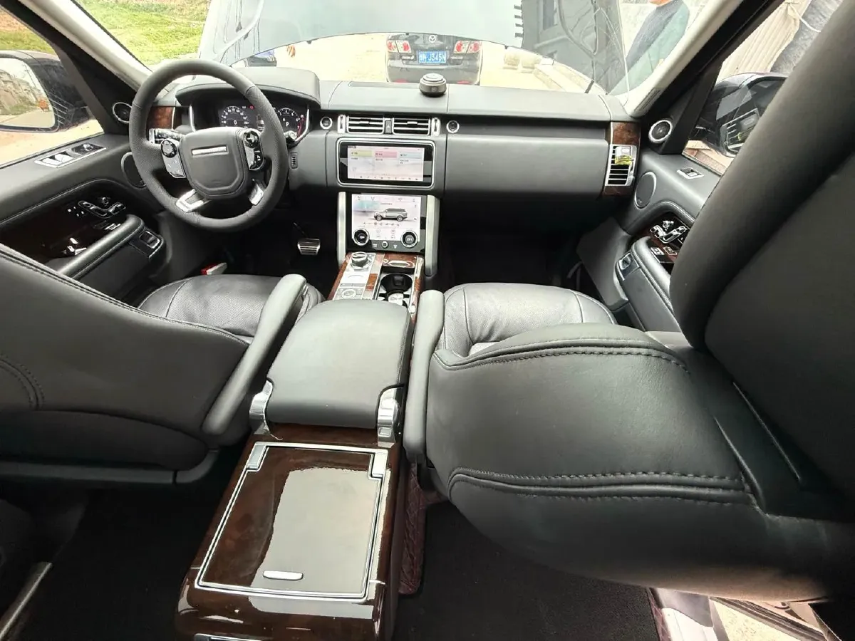 2020 Land Rover Range Rover 3.0T 400HP L6 8AT,autocango,china used car exporter,china ev exporter,chinese used car exporter,chinese used ev exporter