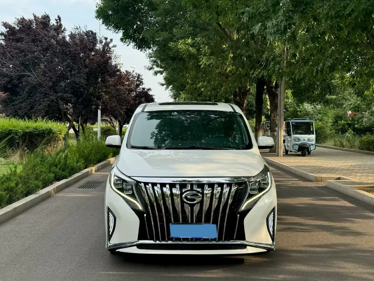 2021 GAC Trumpchi M8 2.0T 252HP L4 8AT,autocango,china used car exporter,china ev exporter,chinese used car exporter,chinese used ev exporter