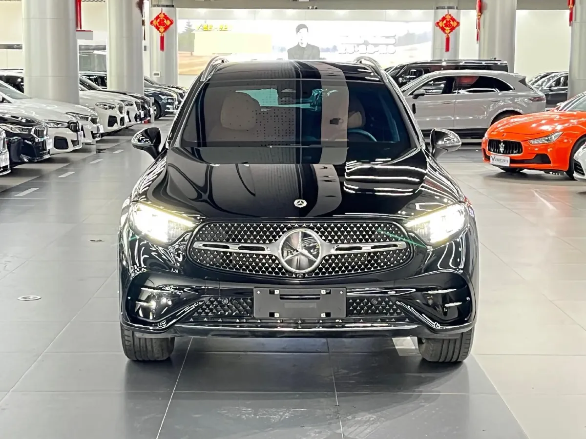 2025 Mercedes-Benz GLC Class 2.0T 204HP L4 9AT,autocango,china used car exporter,china ev exporter,chinese used car exporter,chinese used ev exporter