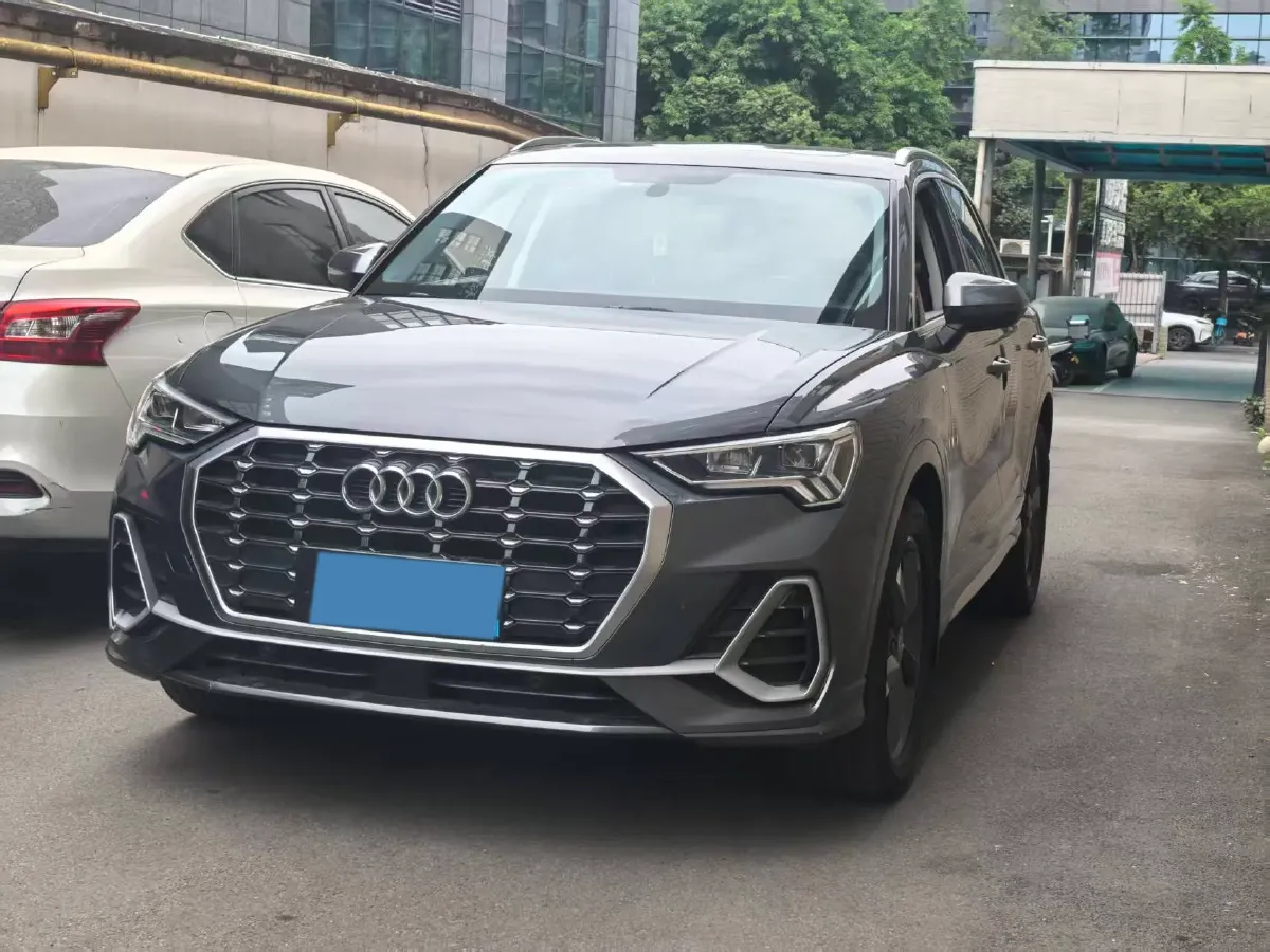 2021 Audi Q3 1.4T 150HP L4 7DCT,autocango,china used car exporter,china ev exporter,chinese used car exporter,chinese used ev exporter