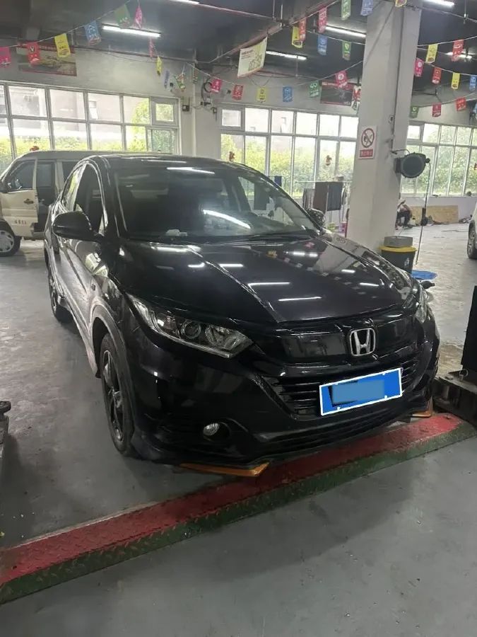 2022 Honda Vezel 1.5L 131HP L4 CVT,autocango,china used car exporter,china ev exporter,chinese used car exporter,chinese used ev exporter