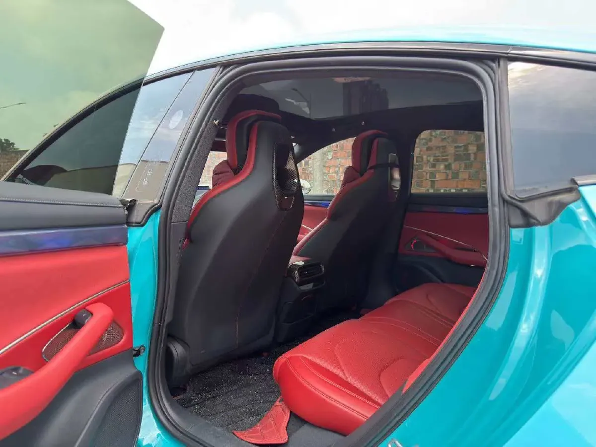 2024 MI SU7 BEV 94.3KWH,autocango,china used car exporter,china ev exporter,chinese used car exporter,chinese used ev exporter