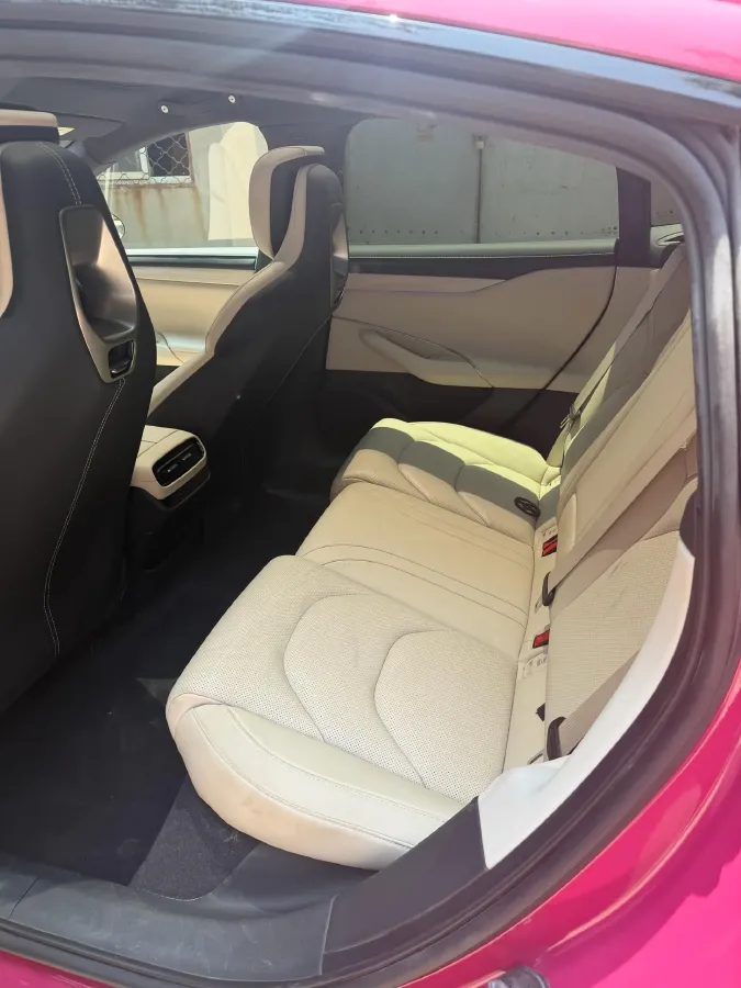 2024 MI SU7 BEV 94.3KWH,autocango,china used car exporter,china ev exporter,chinese used car exporter,chinese used ev exporter