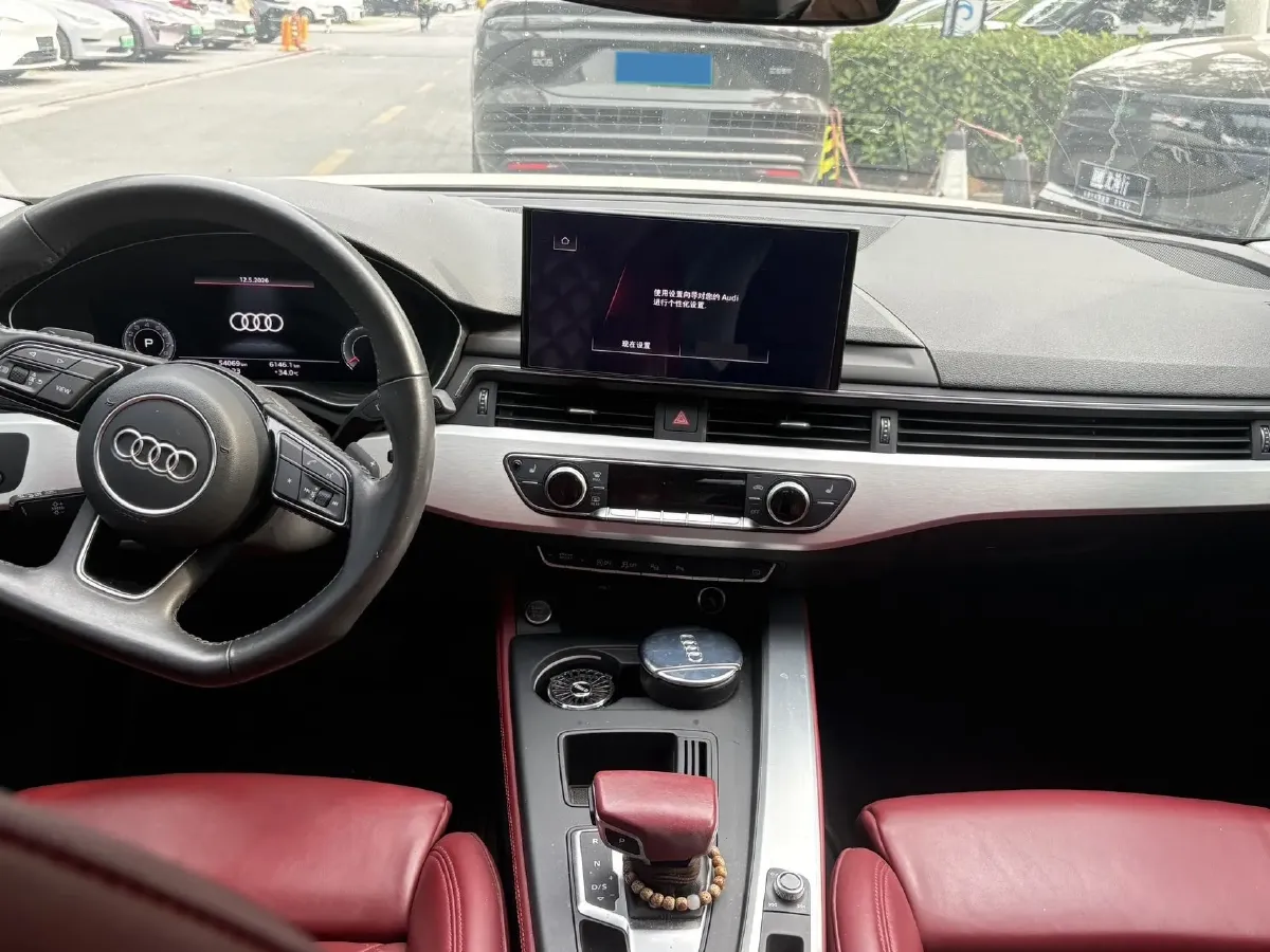 2020 Audi A4L 2.0T 190HP L4 7DCT,autocango,china used car exporter,china ev exporter,chinese used car exporter,chinese used ev exporter