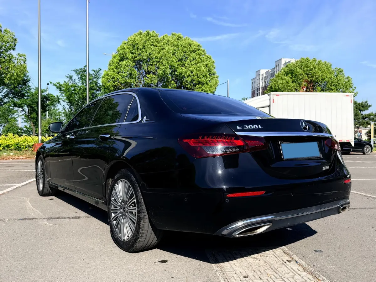 2023 Mercedes-Benz E Class 2.0T 258HP L4 9AT,autocango,china used car exporter,china ev exporter,chinese used car exporter,chinese used ev exporter