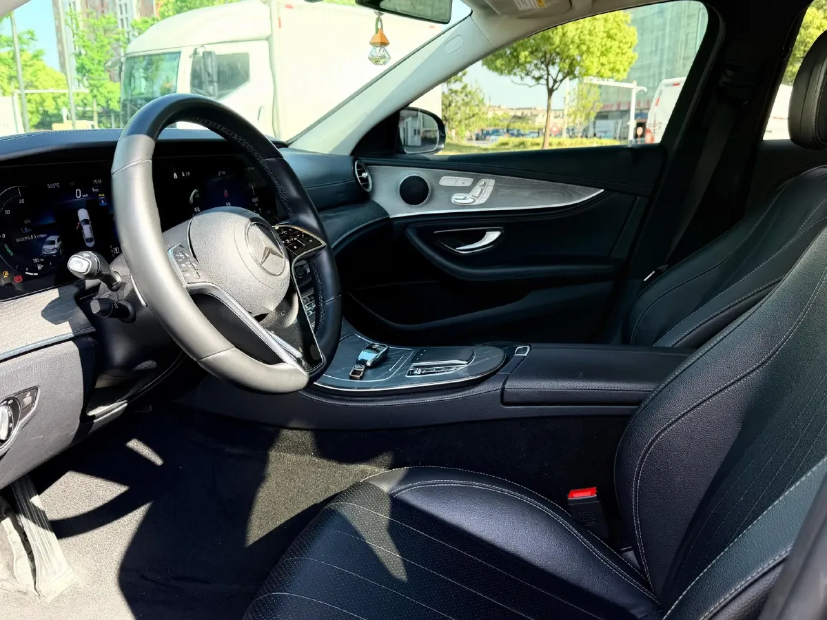 2023 Mercedes-Benz E Class 2.0T 258HP L4 9AT,autocango,china used car exporter,china ev exporter,chinese used car exporter,chinese used ev exporter