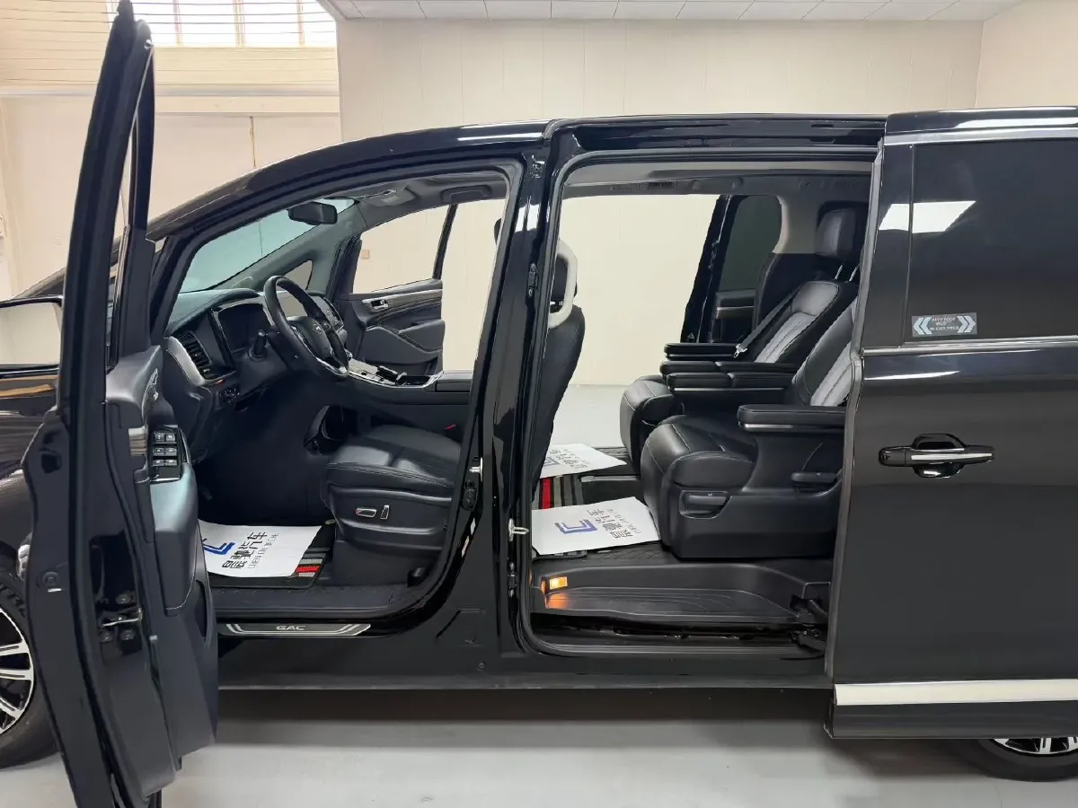 2023 GAC Trumpchi M8 2.0T 252HP L4 8AT,autocango,china used car exporter,china ev exporter,chinese used car exporter,chinese used ev exporter