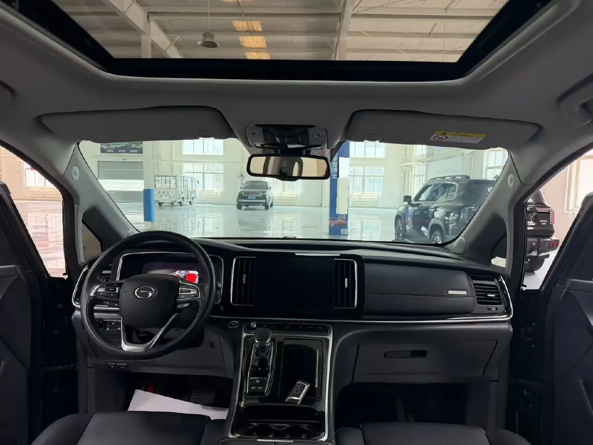 2023 GAC Trumpchi M8 2.0T 252HP L4 8AT,autocango,china used car exporter,china ev exporter,chinese used car exporter,chinese used ev exporter