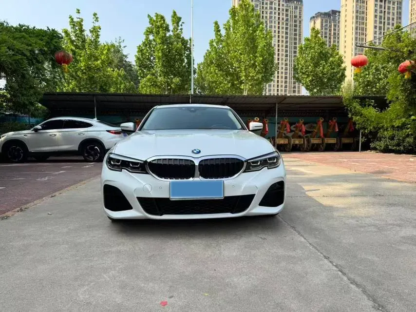 2022 BMW 3 Series 2.0T 184HP L4 8AT,autocango,china used car exporter,china ev exporter,chinese used car exporter,chinese used ev exporter