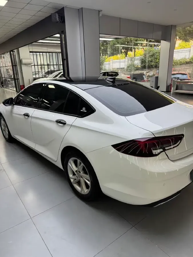2022 Buick Regal 1.5T 169HP L4 9AT,autocango,china used car exporter,china ev exporter,chinese used car exporter,chinese used ev exporter