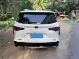 2024 Toyota Sienna 2.5L 189HP L4 E-CVT Hybrid