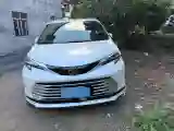 2024 Toyota Sienna 2.5L 189HP L4 E-CVT Hybrid