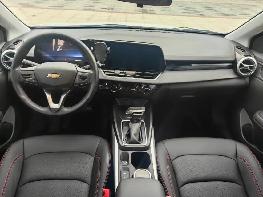 2023 Chevrolet Monza 1.5L 113HP L4 6DCT,autocango,china used car exporter,china ev exporter,chinese used car exporter,chinese used ev exporter