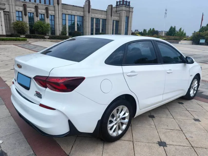2023 Chevrolet Monza 1.5L 113HP L4 6DCT,autocango,china used car exporter,china ev exporter,chinese used car exporter,chinese used ev exporter