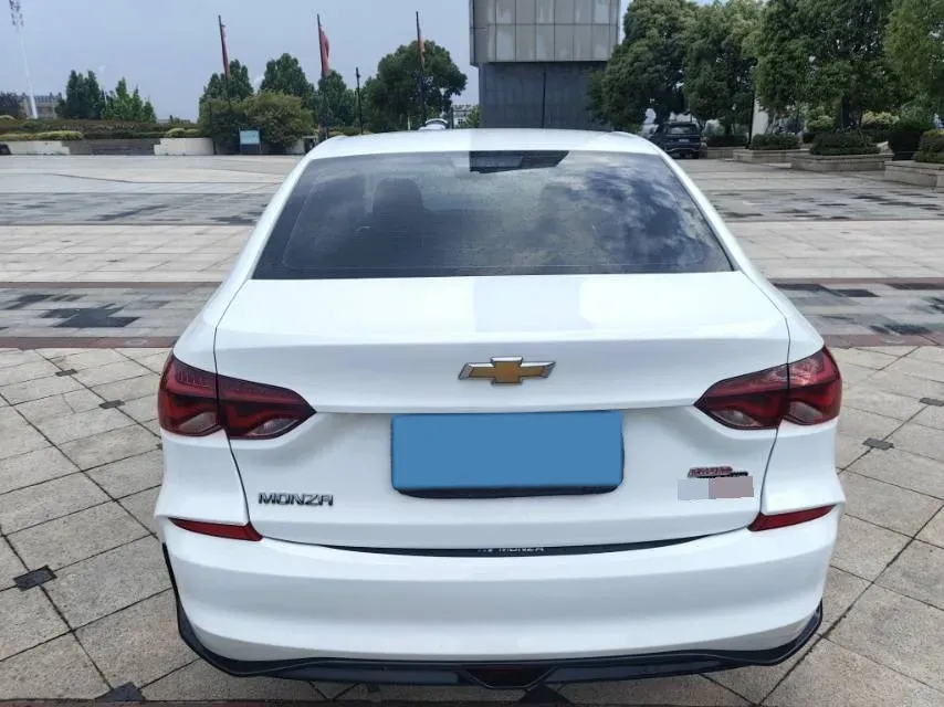 2023 Chevrolet Monza 1.5L 113HP L4 6DCT,autocango,china used car exporter,china ev exporter,chinese used car exporter,chinese used ev exporter