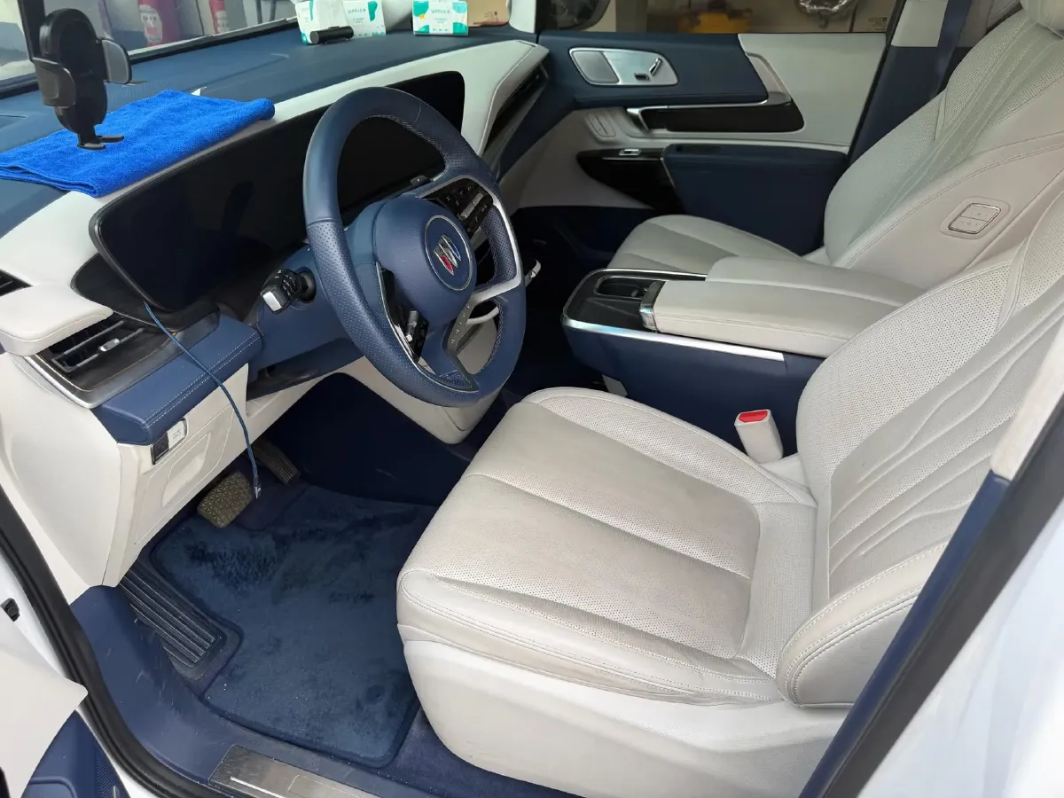 2023 Buick Century 2.0T 237HP L4 9AT,autocango,china used car exporter,china ev exporter,chinese used car exporter,chinese used ev exporter