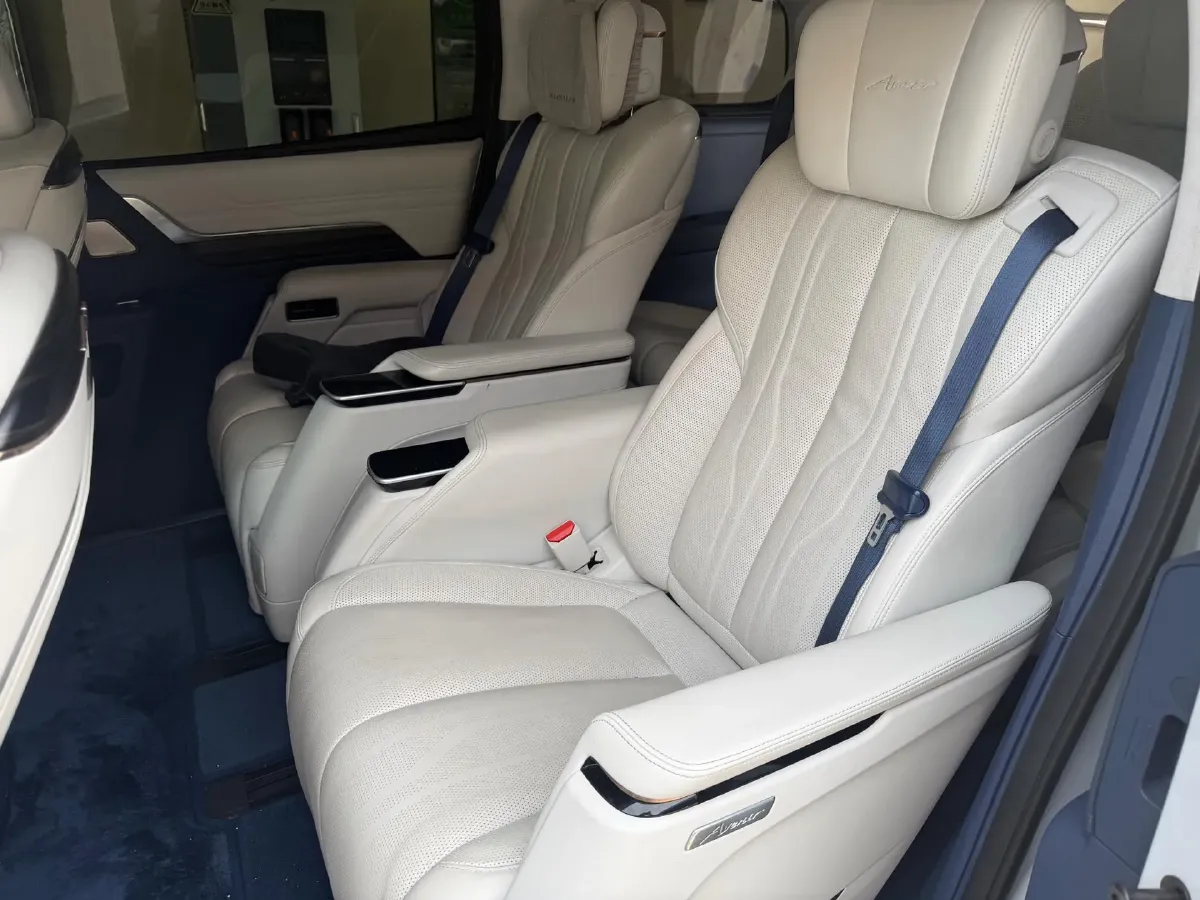 2023 Buick Century 2.0T 237HP L4 9AT,autocango,china used car exporter,china ev exporter,chinese used car exporter,chinese used ev exporter
