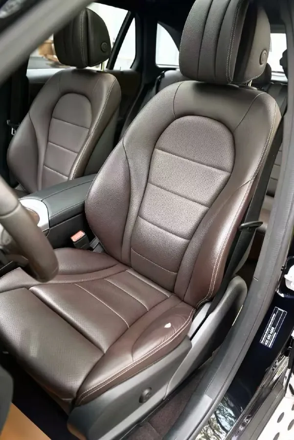 2021 Mercedes-Benz GLC Class 2.0T 258HP L4 9AT,autocango,china used car exporter,china ev exporter,chinese used car exporter,chinese used ev exporter