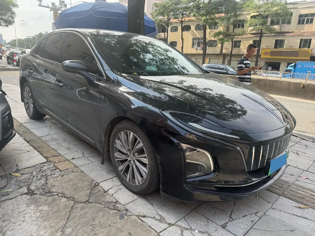 2023 HongQi E-QM5 BEV 82KWH,autocango,china used car exporter,china ev exporter,chinese used car exporter,chinese used ev exporter