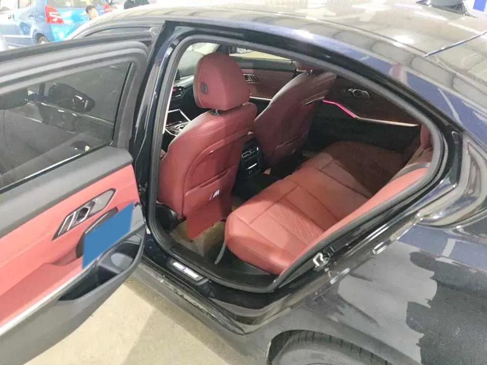 2025 BMW 3 Series 2.0T 245HP L4 8AT,autocango,china used car exporter,china ev exporter,chinese used car exporter,chinese used ev exporter