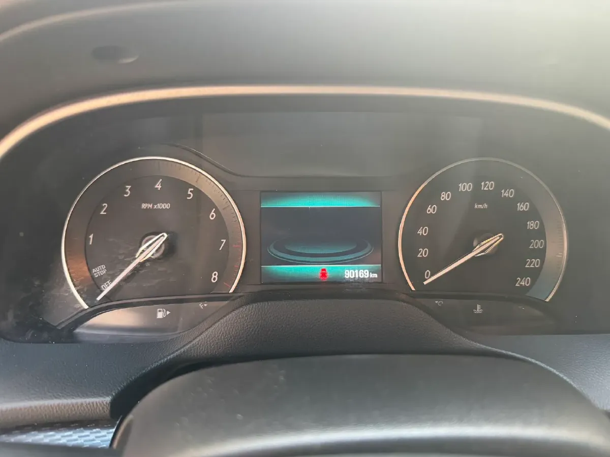 2020 Buick Encore 1.0T 125HP L3 6AT,autocango,china used car exporter,china ev exporter,chinese used car exporter,chinese used ev exporter