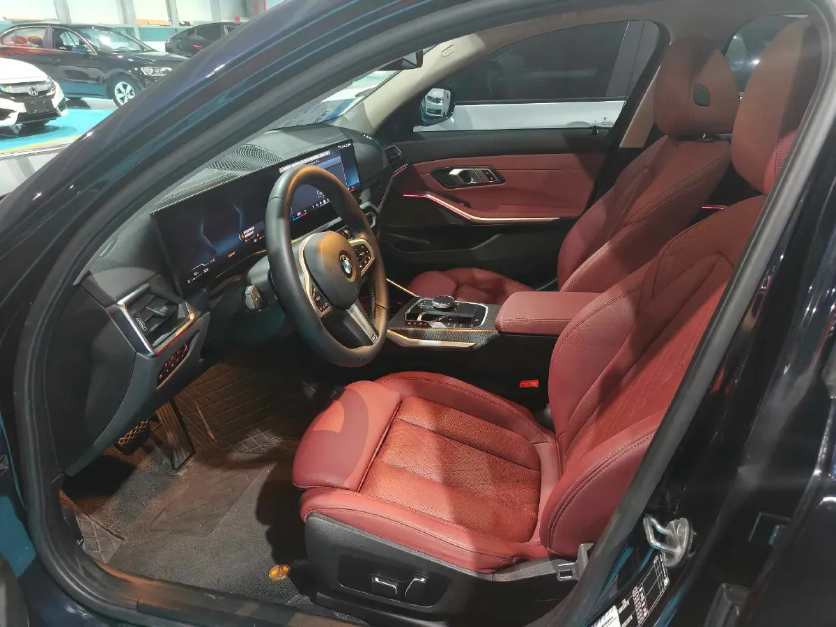 2024 BMW 3 Series 2.0T 184HP L4 8AT,autocango,china used car exporter,china ev exporter,chinese used car exporter,chinese used ev exporter