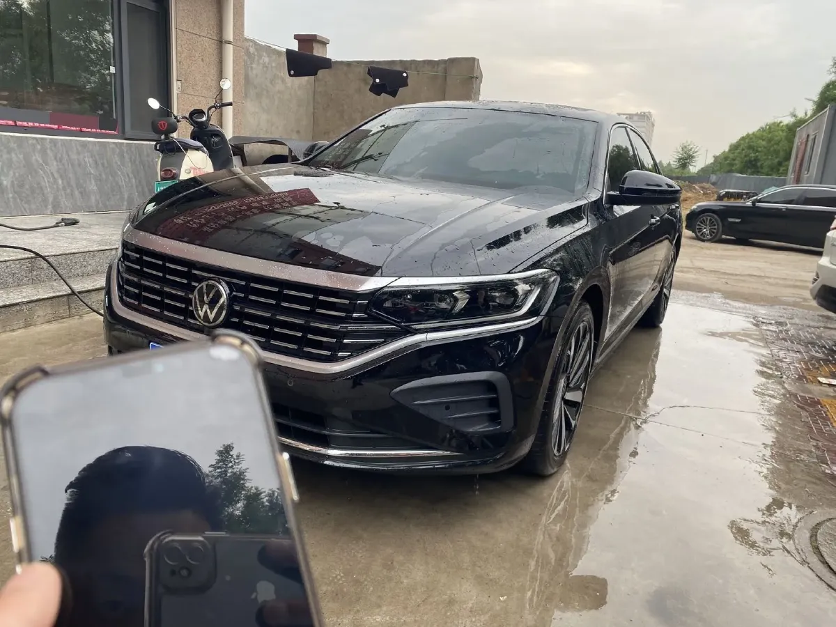 2024 Volkswagen Passat 2.0T 220HP L4 7DCT,autocango,china used car exporter,china ev exporter,chinese used car exporter,chinese used ev exporter