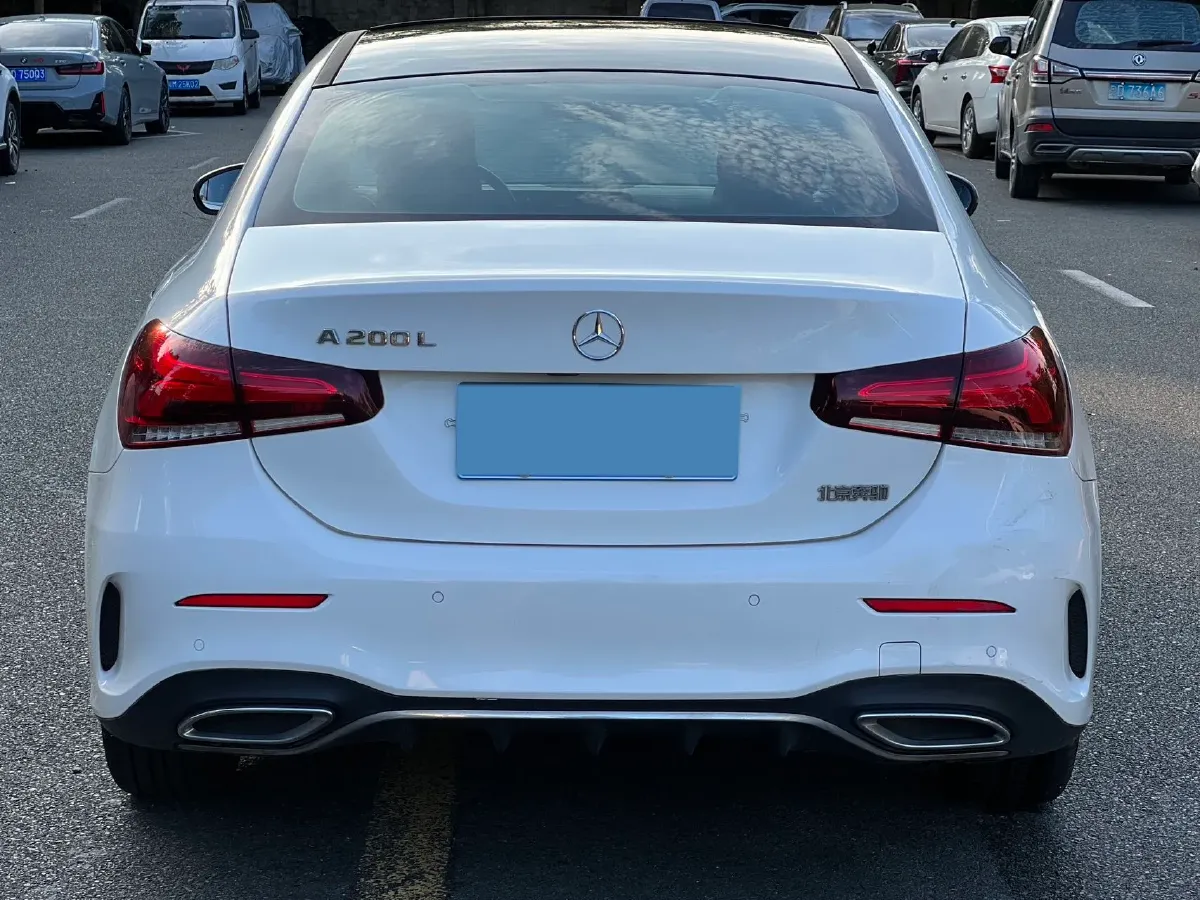 2021 Mercedes-Benz A Class 1.3T 163HP L4 7DCT,autocango,china used car exporter,china ev exporter,chinese used car exporter,chinese used ev exporter
