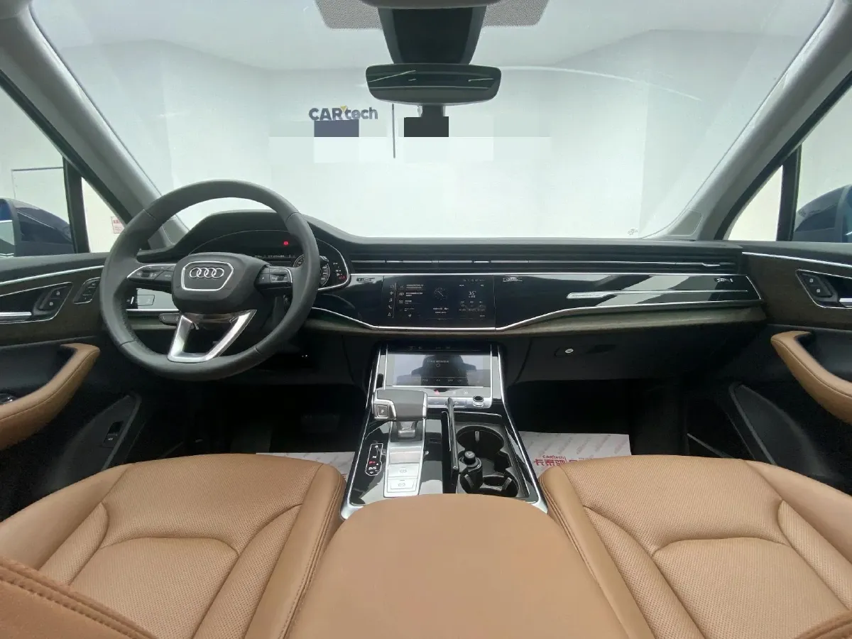 2023 Audi Q7 3.0T 340HP V6 8AT,autocango,china used car exporter,china ev exporter,chinese used car exporter,chinese used ev exporter
