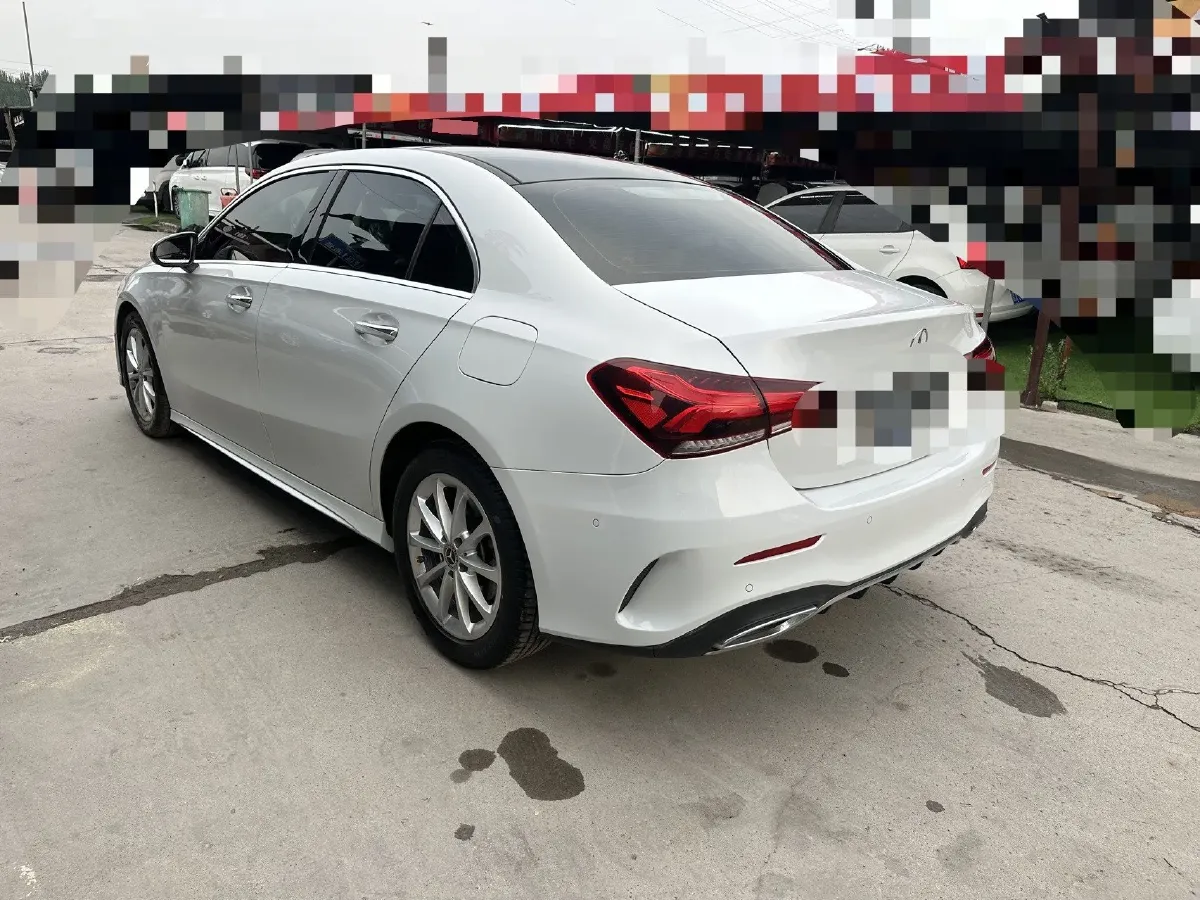 2020 Mercedes-Benz A Class 1.3T 163HP L4 7DCT,autocango,china used car exporter,china ev exporter,chinese used car exporter,chinese used ev exporter