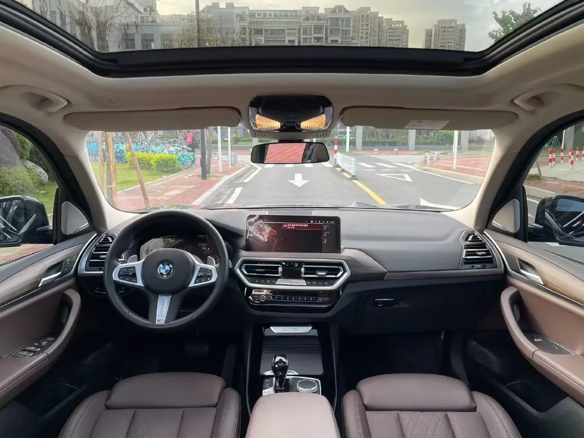 2022 BMW X3 2.0T 252HP L4 8AT,autocango,china used car exporter,china ev exporter,chinese used car exporter,chinese used ev exporter