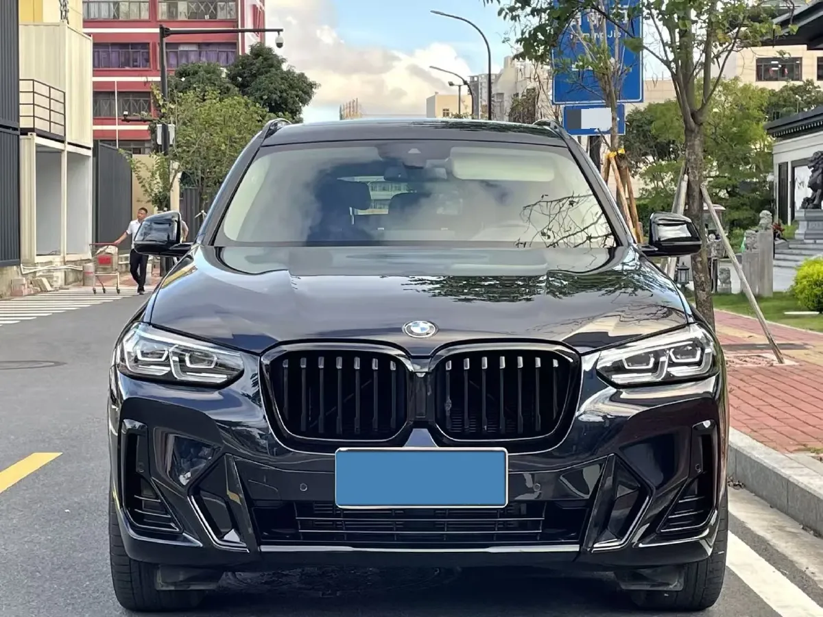 2022 BMW X3 2.0T 252HP L4 8AT,autocango,china used car exporter,china ev exporter,chinese used car exporter,chinese used ev exporter