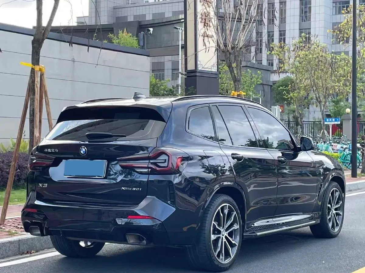 2022 BMW X3 2.0T 252HP L4 8AT,autocango,china used car exporter,china ev exporter,chinese used car exporter,chinese used ev exporter