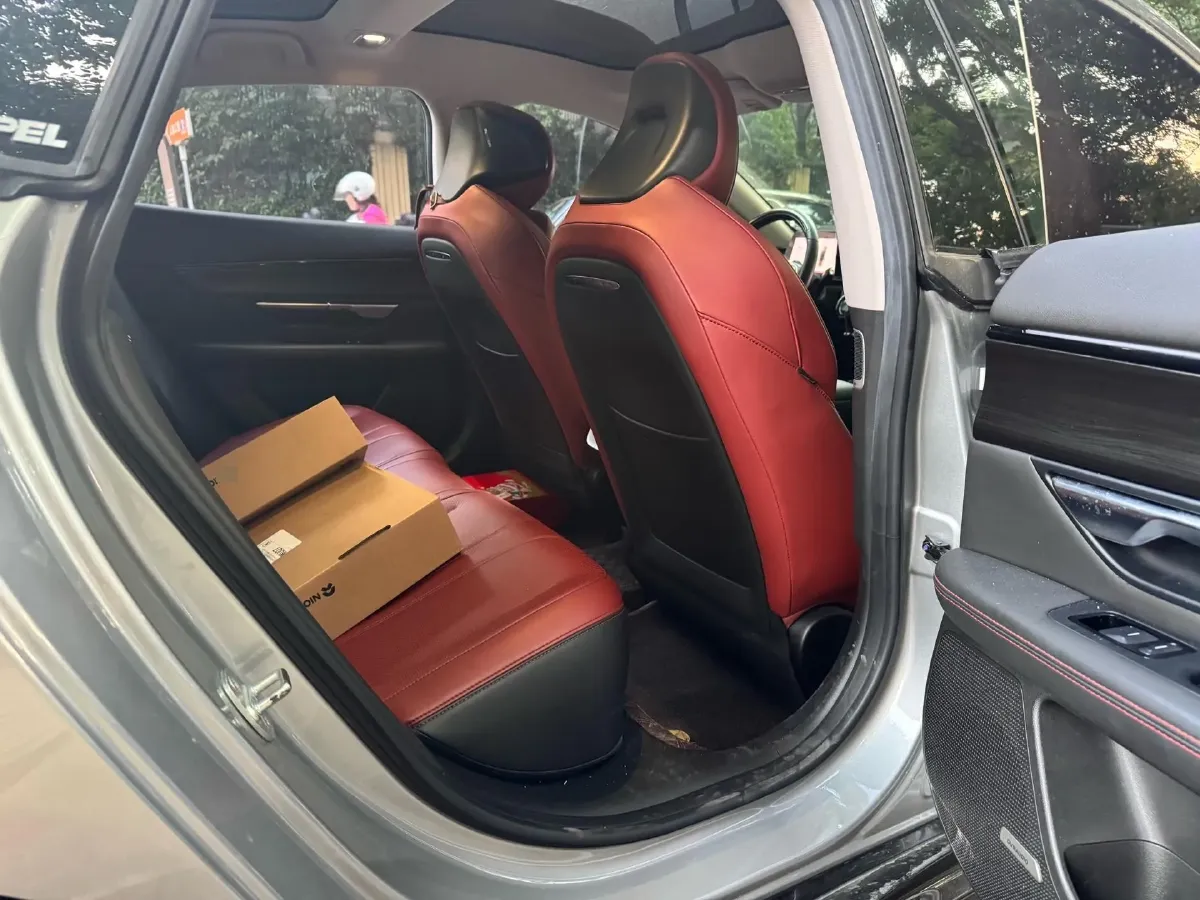 2021 Xpeng P7 BEV 60.2KWH,autocango,china used car exporter,china ev exporter,chinese used car exporter,chinese used ev exporter