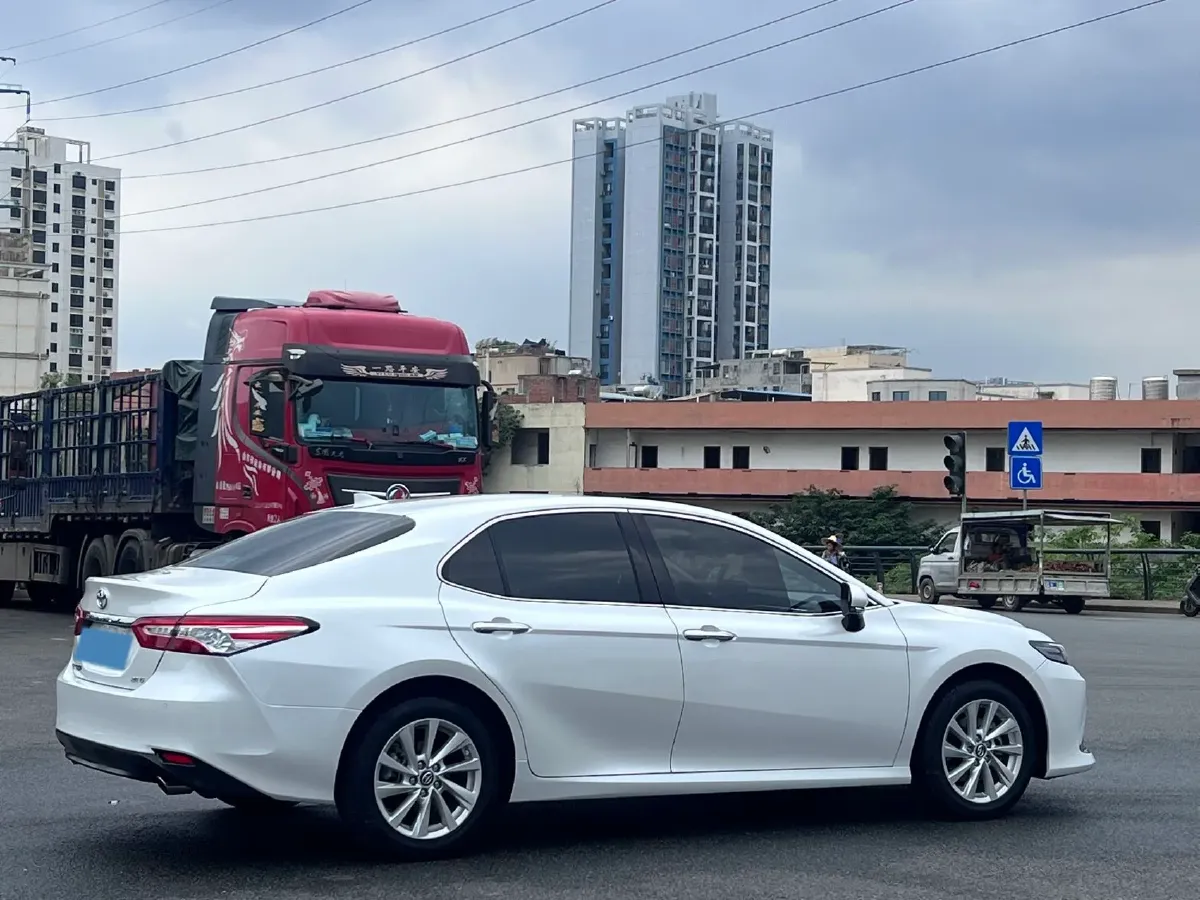 2021 Toyota Camry 2.0L 178HP L4 CVT,autocango,china used car exporter,china ev exporter,chinese used car exporter,chinese used ev exporter