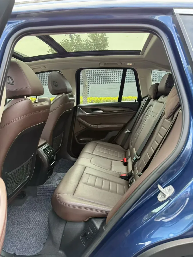 2021 BMW X3 2.0T 224HP L4 8AT,autocango,china used car exporter,china ev exporter,chinese used car exporter,chinese used ev exporter