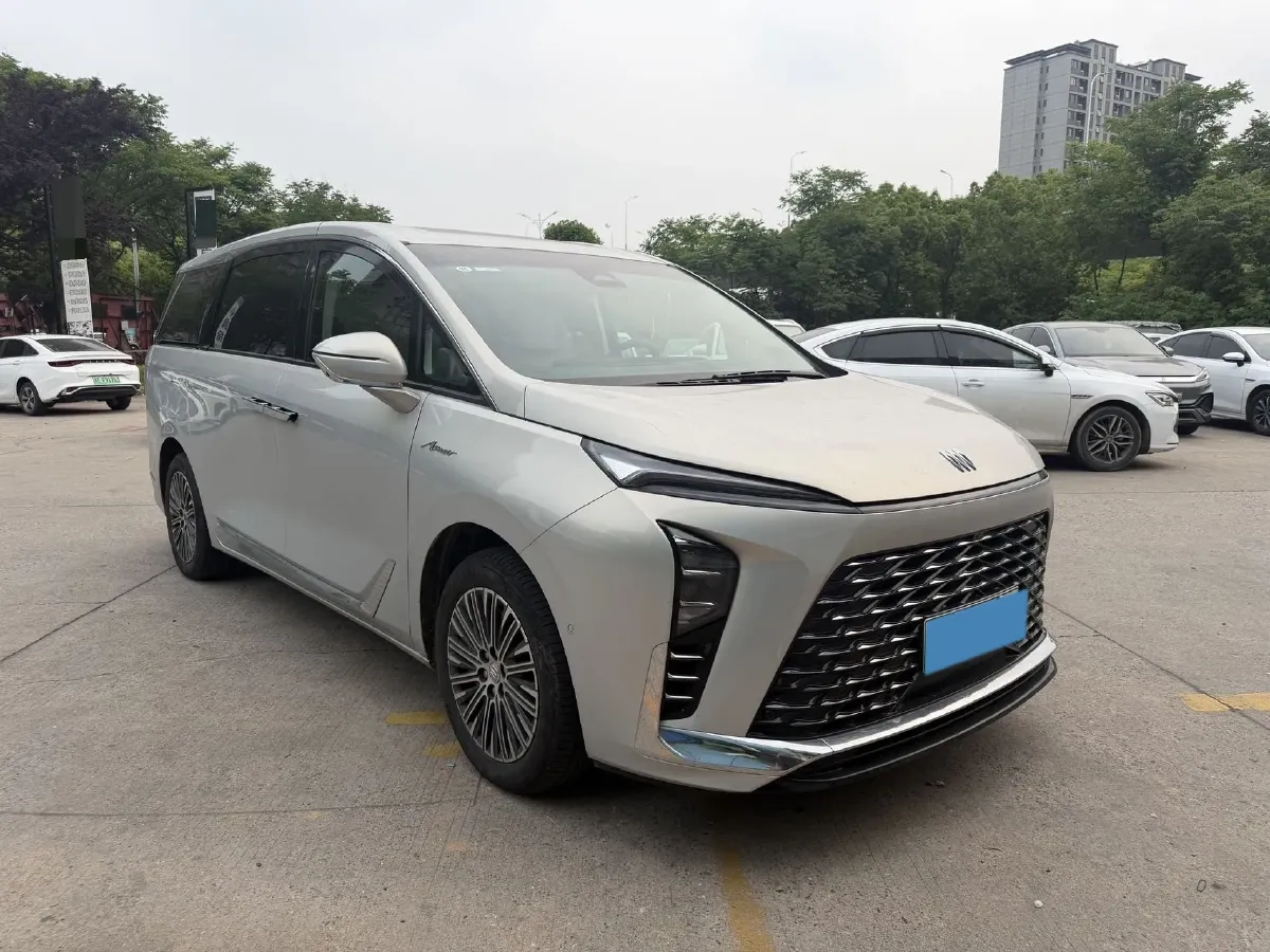 2024 Buick GL8 1.5T 180HP L4 2DHT PHEV 24.4KWH,autocango,china used car exporter,china ev exporter,chinese used car exporter,chinese used ev exporter