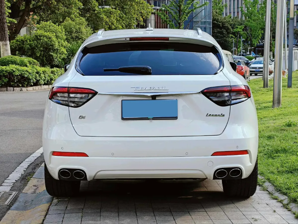 2021 Maserati Levante 3.0T 350HP V6 8AT,autocango,china used car exporter,china ev exporter,chinese used car exporter,chinese used ev exporter