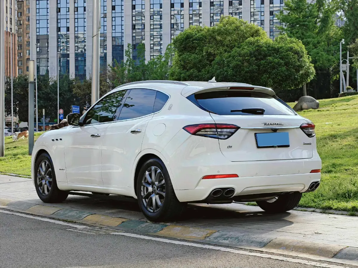2021 Maserati Levante 3.0T 350HP V6 8AT,autocango,china used car exporter,china ev exporter,chinese used car exporter,chinese used ev exporter
