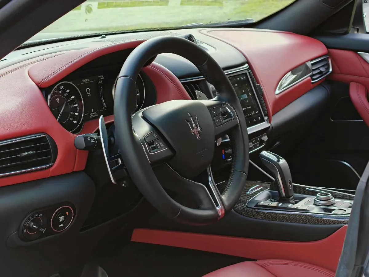 2021 Maserati Levante 3.0T 350HP V6 8AT,autocango,china used car exporter,china ev exporter,chinese used car exporter,chinese used ev exporter