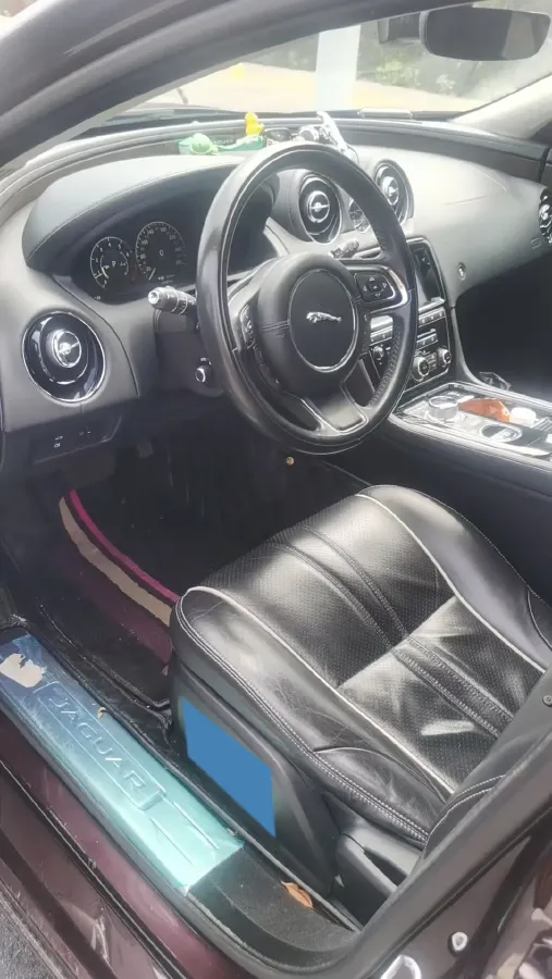 2018 Jaguar XJ 3.0T 340HP V6 8AT,autocango,china used car exporter,china ev exporter,chinese used car exporter,chinese used ev exporter