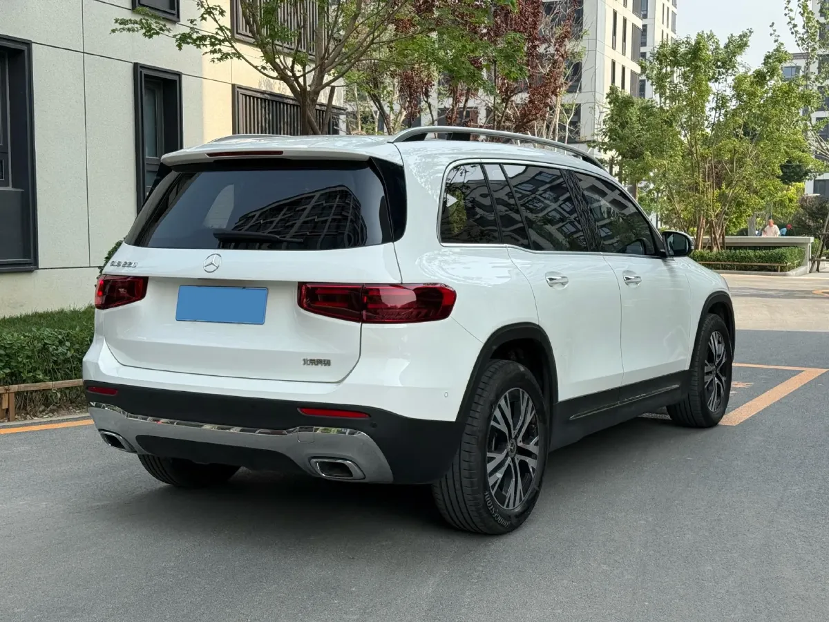 2024 Mercedes-Benz GLB Class 2.0T 190HP L4 8DCT,autocango,china used car exporter,china ev exporter,chinese used car exporter,chinese used ev exporter