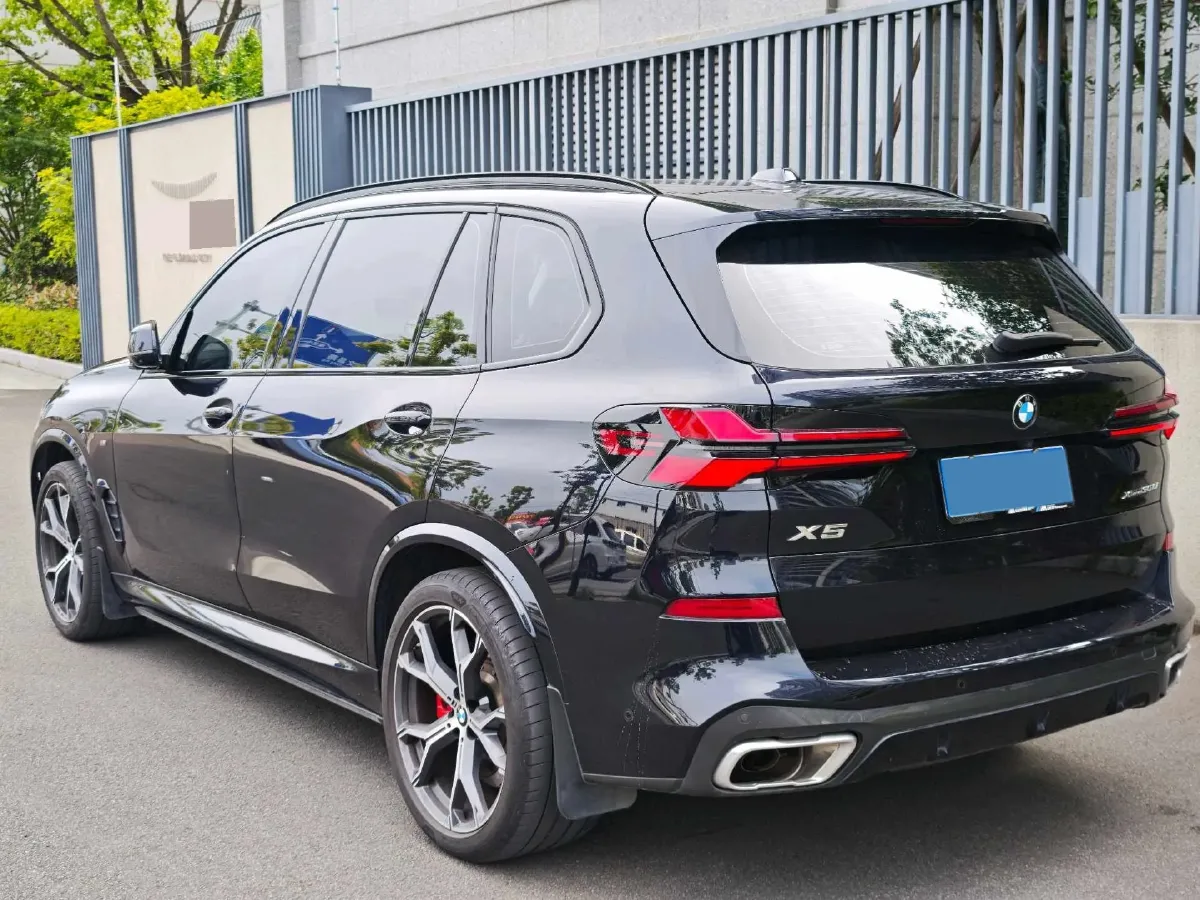 2023 BMW X5 2.0T 258HP L4 8AT,autocango,china used car exporter,china ev exporter,chinese used car exporter,chinese used ev exporter