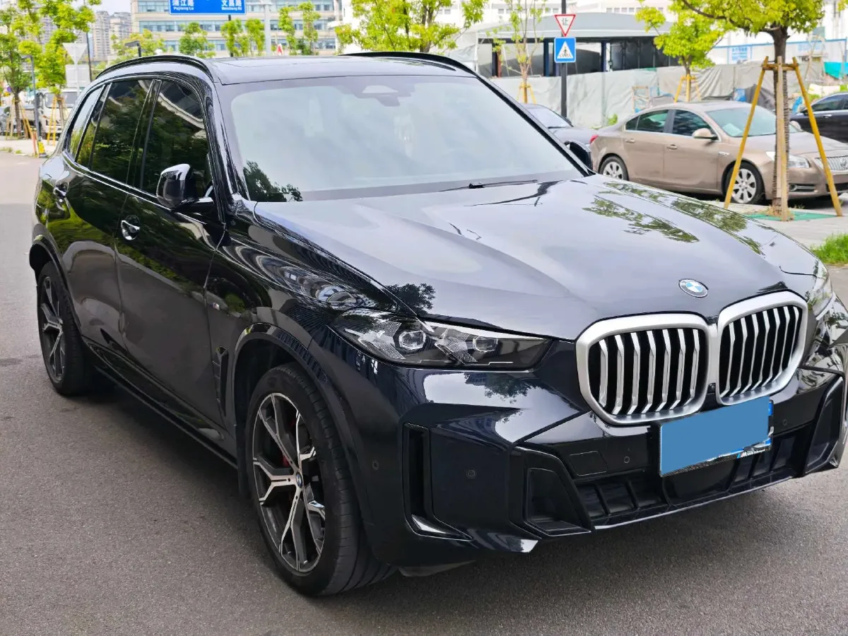 2023 BMW X5 2.0T 258HP L4 8AT,autocango,china used car exporter,china ev exporter,chinese used car exporter,chinese used ev exporter