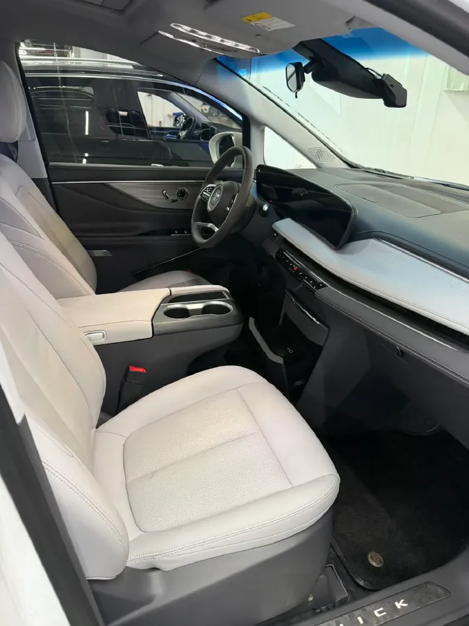 2025 Buick GL8 2.0T 237HP L4 9AT,autocango,china used car exporter,china ev exporter,chinese used car exporter,chinese used ev exporter