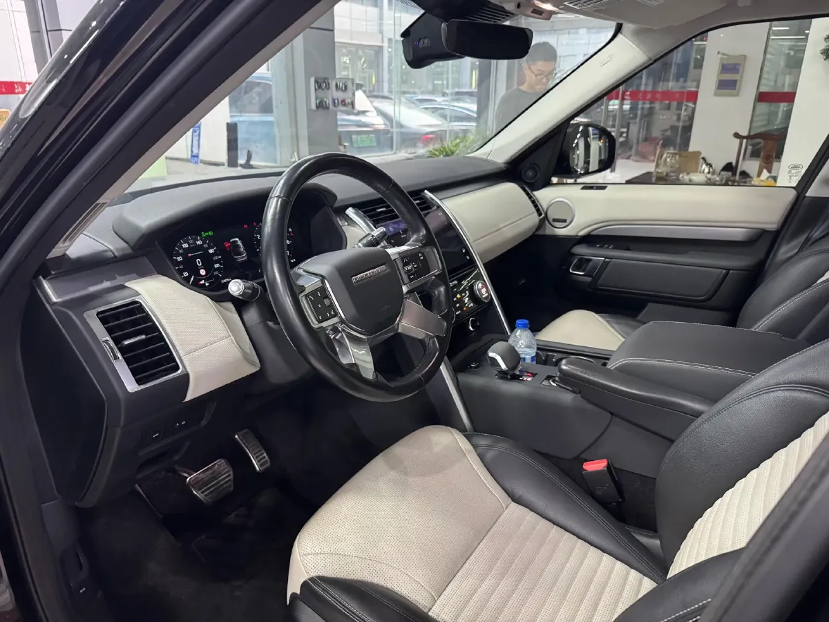 2021 Land Rover Discovery 3.0T 360HP L6 8AT,autocango,china used car exporter,china ev exporter,chinese used car exporter,chinese used ev exporter