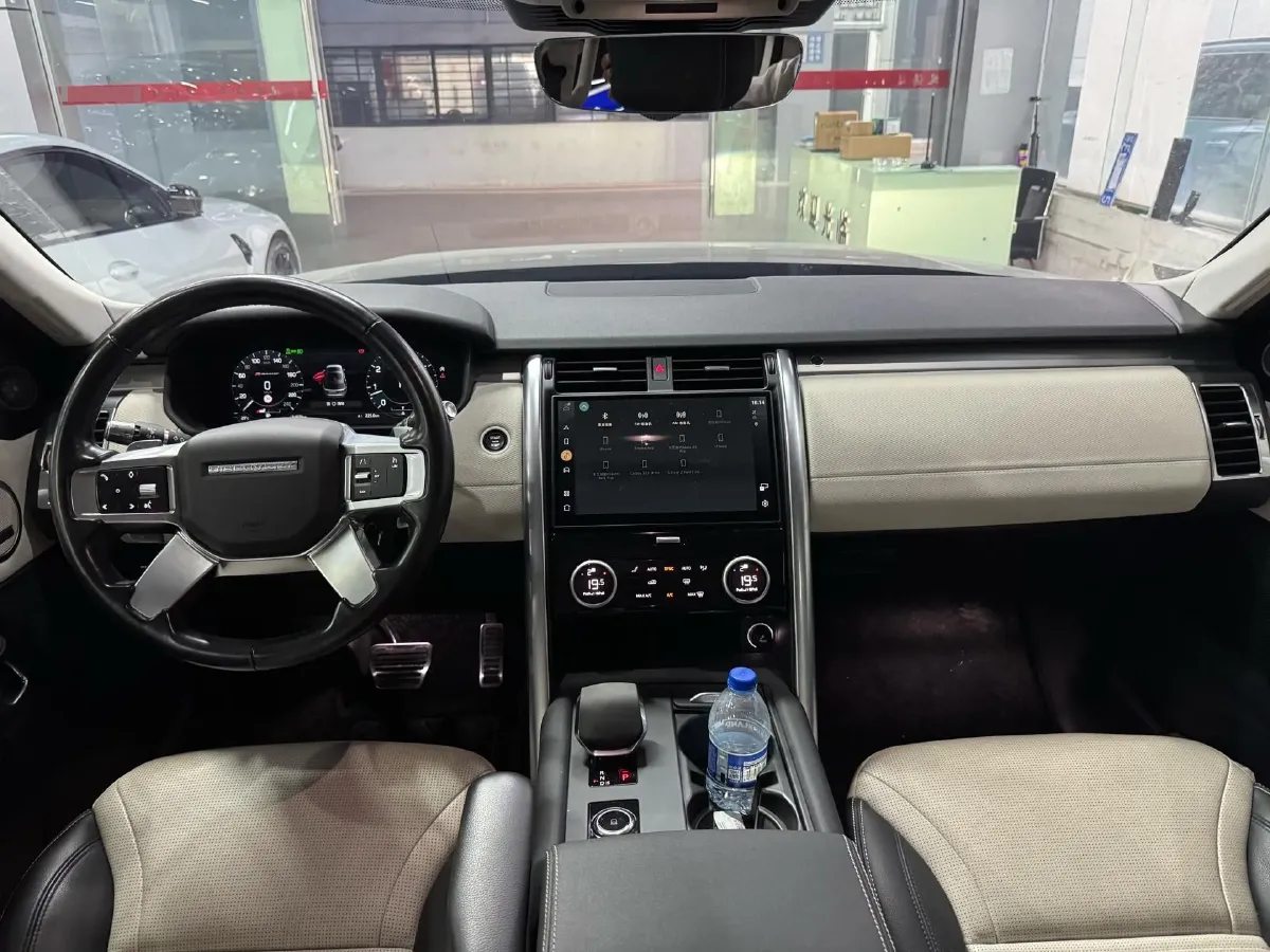 2021 Land Rover Discovery 3.0T 360HP L6 8AT,autocango,china used car exporter,china ev exporter,chinese used car exporter,chinese used ev exporter