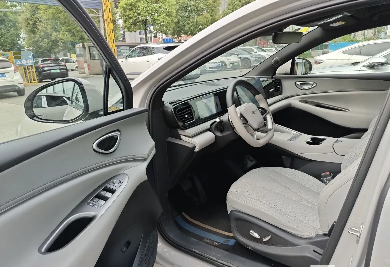 2025 BYD Sea Lion 06 1.5L 101HP L4 E-CVT PHEV,autocango,china used car exporter,china ev exporter,chinese used car exporter,chinese used ev exporter