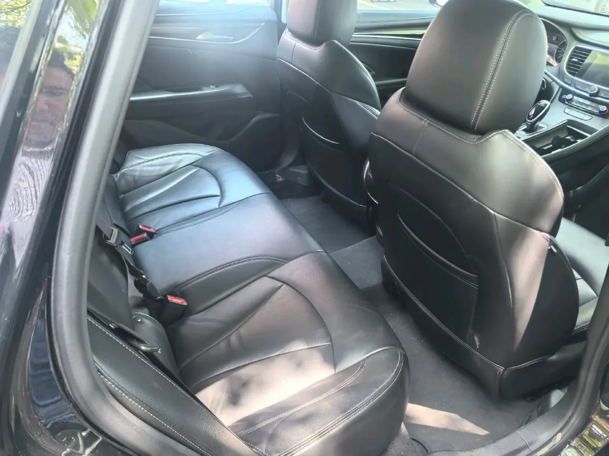 2020 Buick Larcosse 2.0T 237HP L4 9AT,autocango,china used car exporter,china ev exporter,chinese used car exporter,chinese used ev exporter